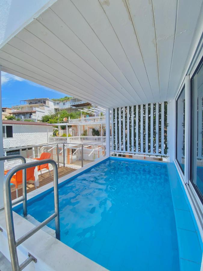 מלון Qeparo Napolon Complex מראה חיצוני תמונה