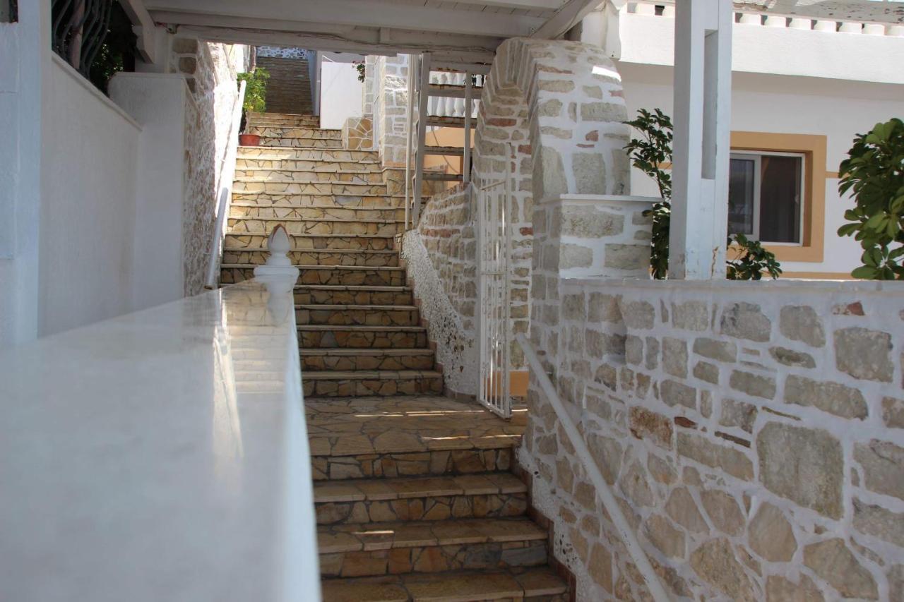מלון Qeparo Napolon Complex מראה חיצוני תמונה